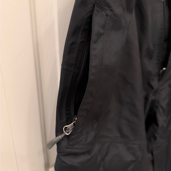 The North Face Ski Pants with Removable Suspenders - Picture 3 of 12
